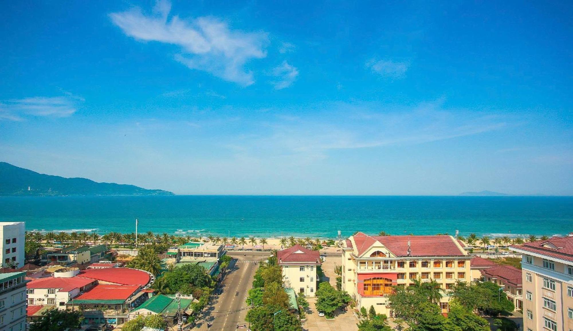 Toan Thang Beach Hotel Da Nang Exterior foto