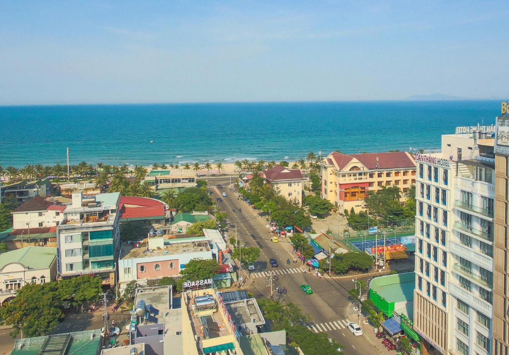 Toan Thang Beach Hotel Da Nang Exterior foto