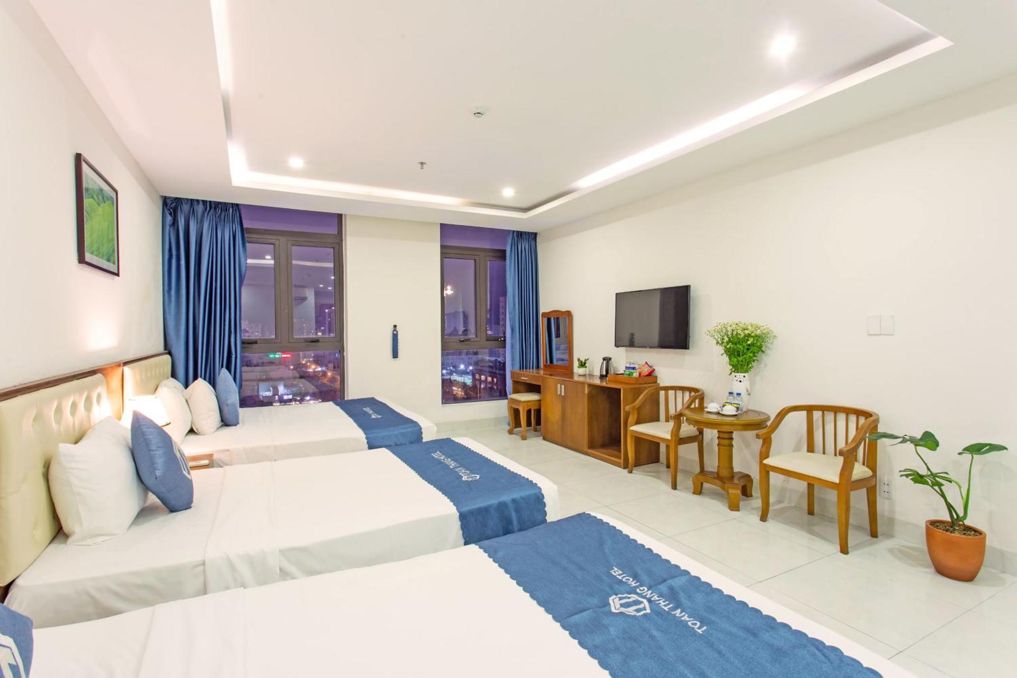 Toan Thang Beach Hotel Da Nang Exterior foto