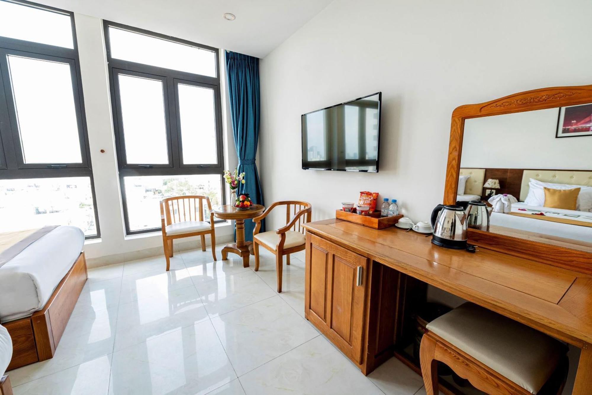 Toan Thang Beach Hotel Da Nang Exterior foto