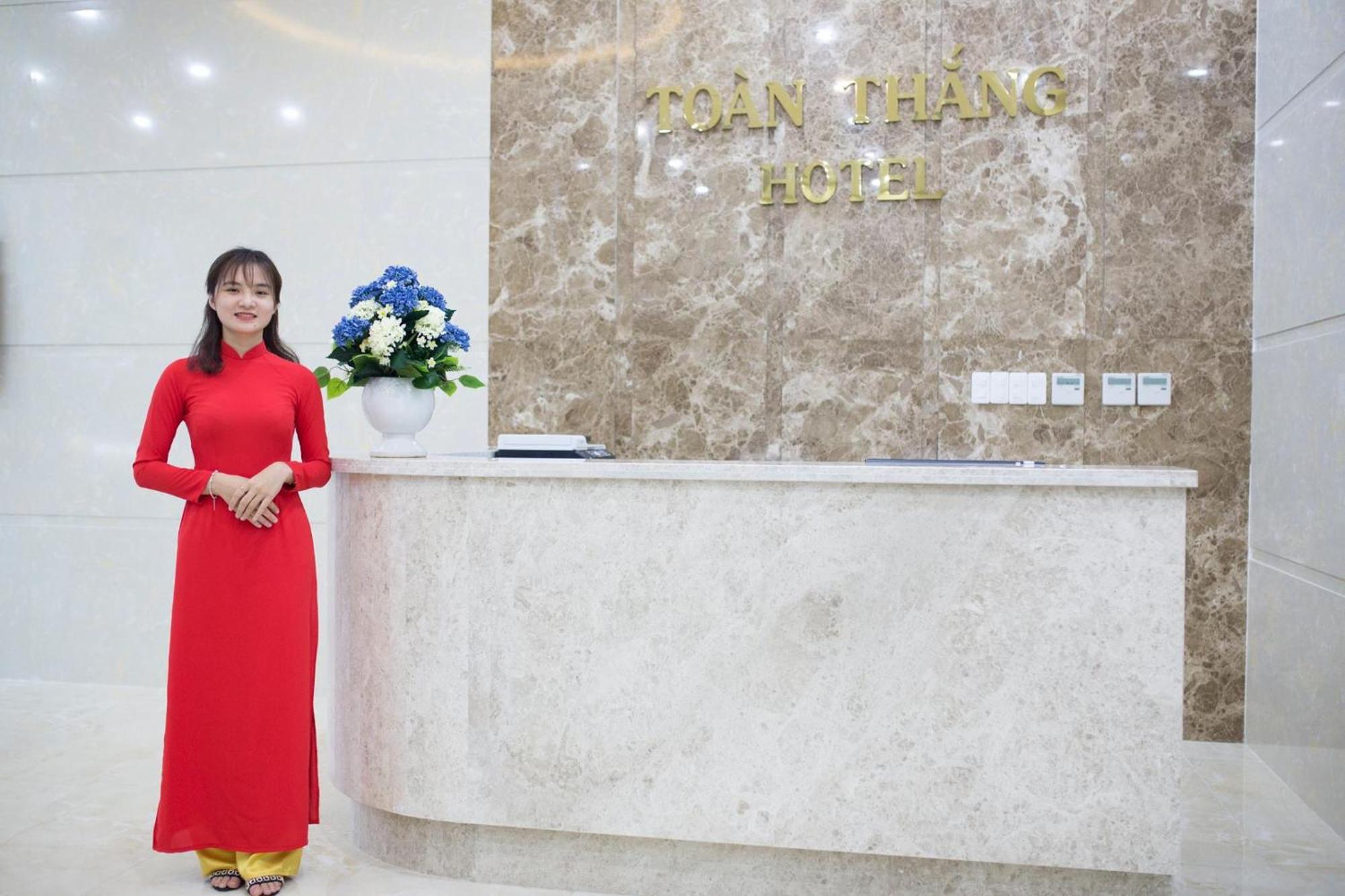 Toan Thang Beach Hotel Da Nang Exterior foto